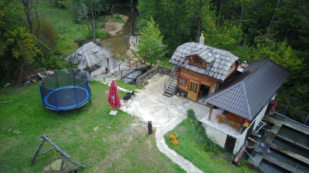 Etno Kuce Miljevic Hotell Sipovo Exteriör bild
