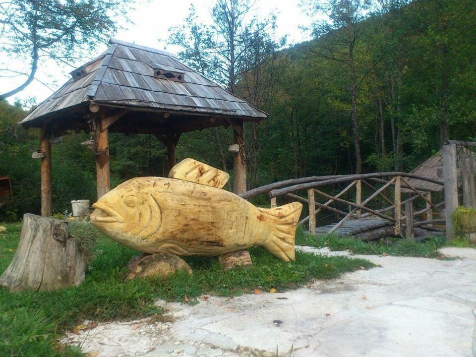 Etno Kuce Miljevic Hotell Sipovo Exteriör bild